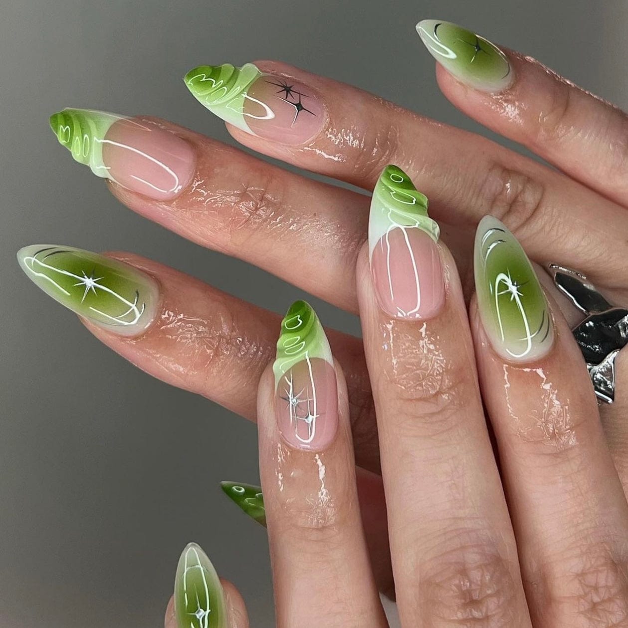 green nail designs